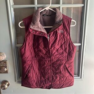 The North Face Puffer Vest Fuzzy Sherpa Outdoor Coat Water Repellent Burgundy S